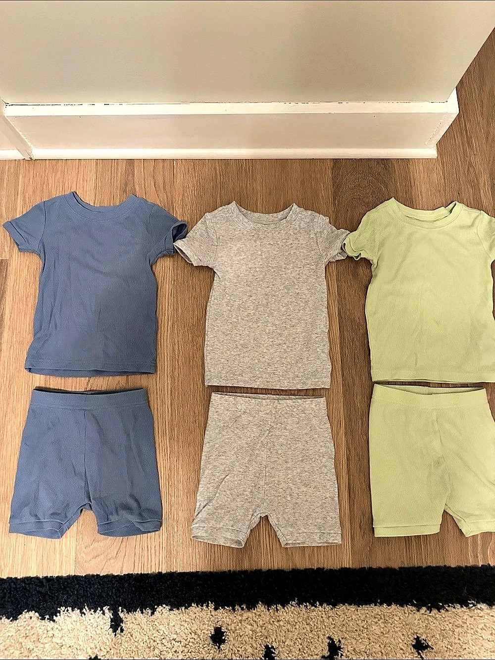 Old Navy Baby Ribbed Matching Sets Green & Blue Like New